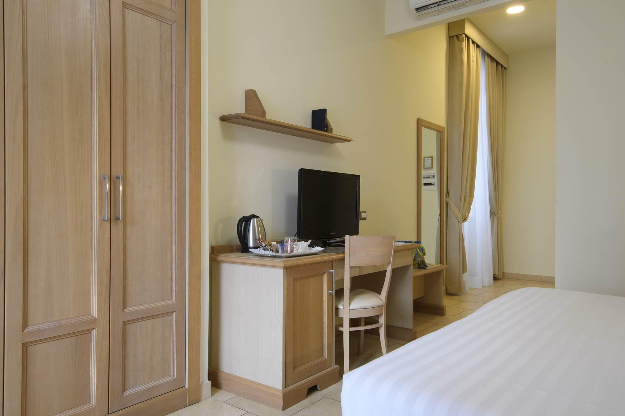 Hotel Domus Australia