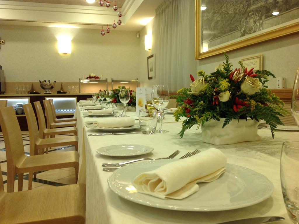 Hotel Domus Australia Roma